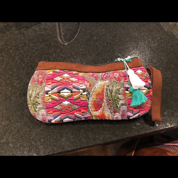 nena & co Handbags - Nena & Co clutch Like New!!!